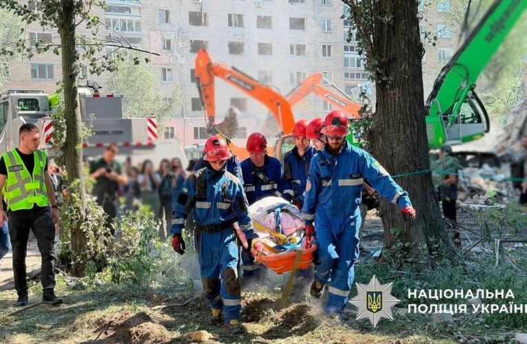Кількість постраждалих в Києві зросла до 100 осіб