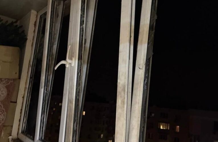 Під Одесою БПЛА атакували багатоповерхівку і супермаркет