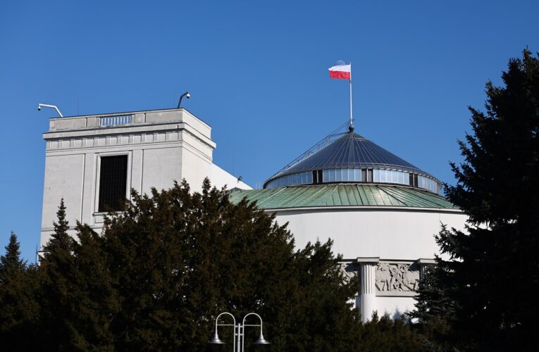 Польща готується до провокацій РФ із захопленими дронами України
