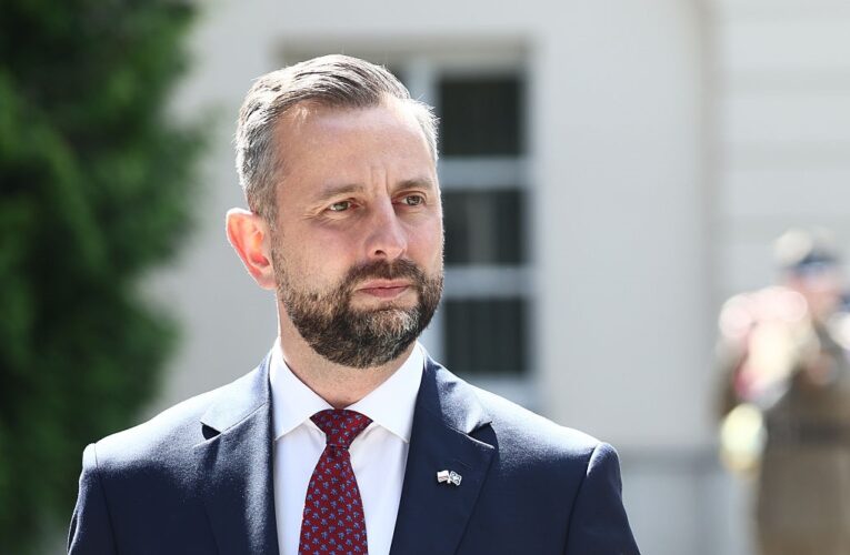Польща розсекретить військову допомогу Україні