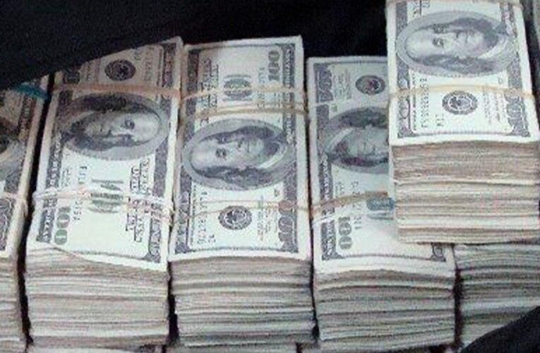 Посадовця ЗСУ затримали на хабарі у $2,2 млн