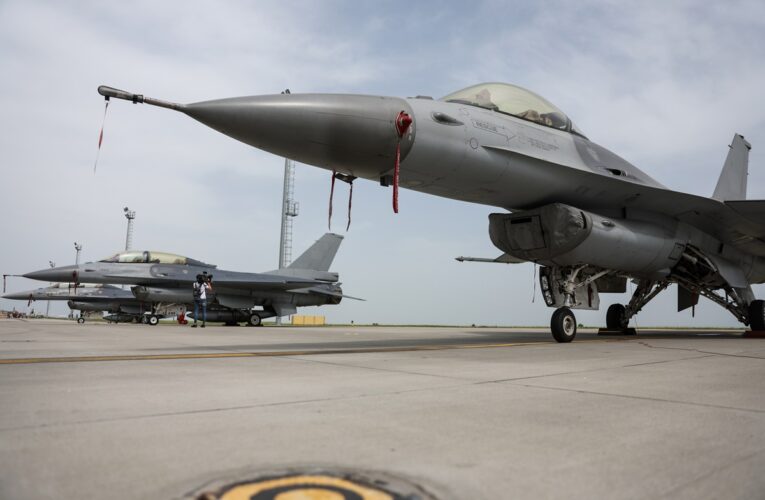 Румунський F-16 збив невідомий БпЛА