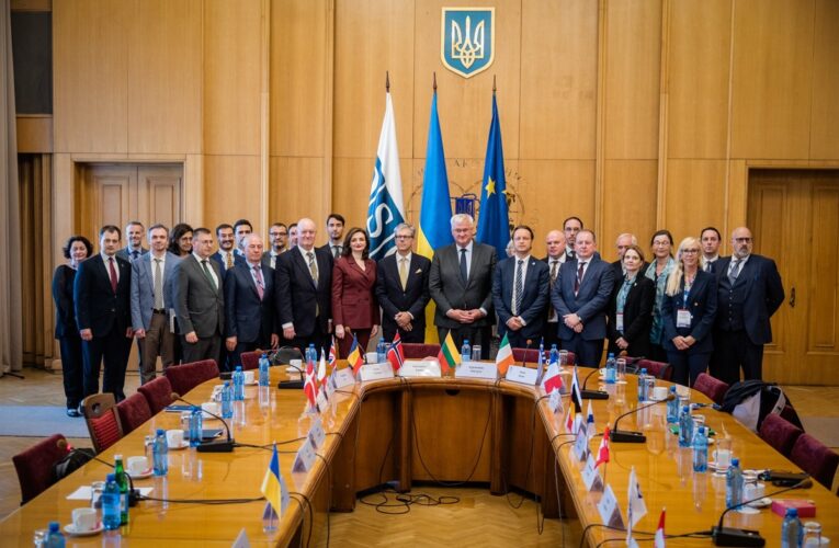 Сибіга розповів послам ОБСЄ про удари по Києву