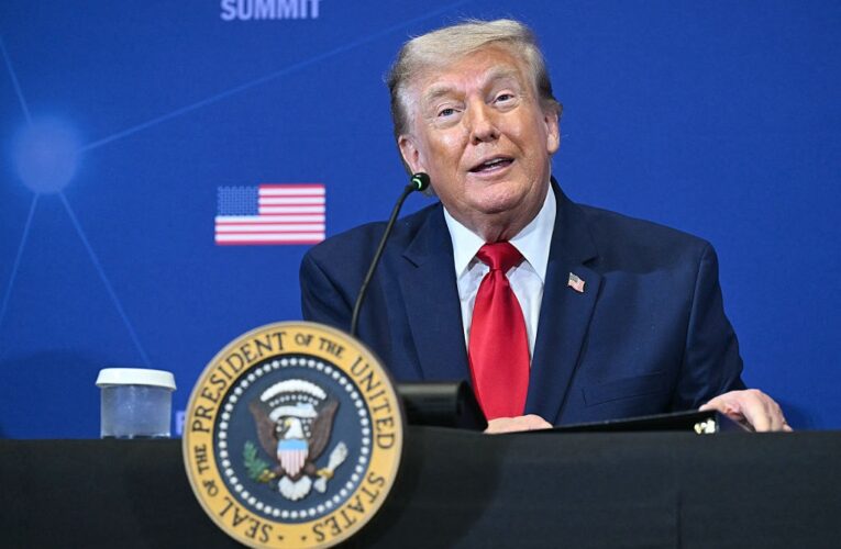 Трамп перетворив власні пости на біржовий інструмент