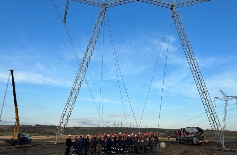У червні енергетики повернули світло майже 4 млн споживачів