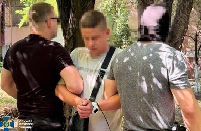 У Дніпрі чоловік активував для росіян понад 1000 терміналів Starlink