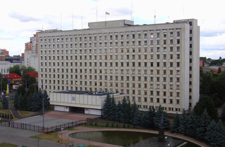 У Слуги народу змінився склад фракції: ЦВК зареєструвала нових депутатів