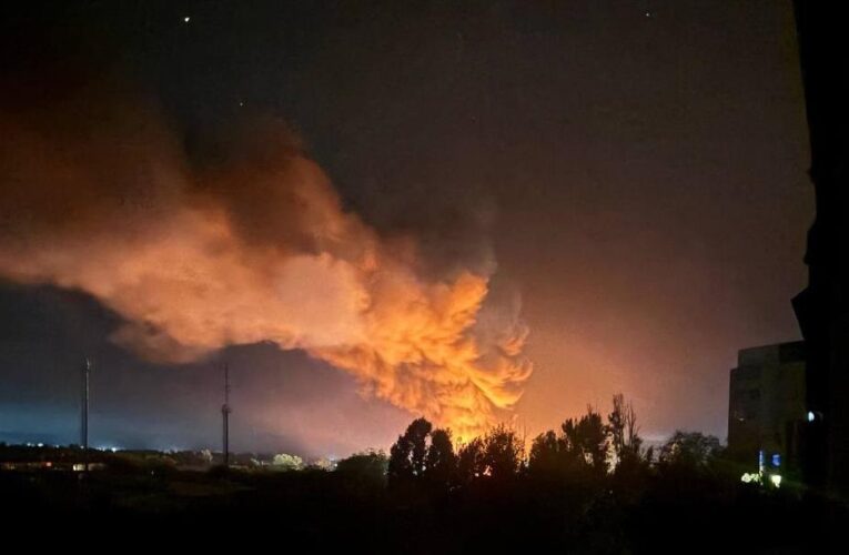 У Воронежі, Луганську та Криму прогриміли вибухи