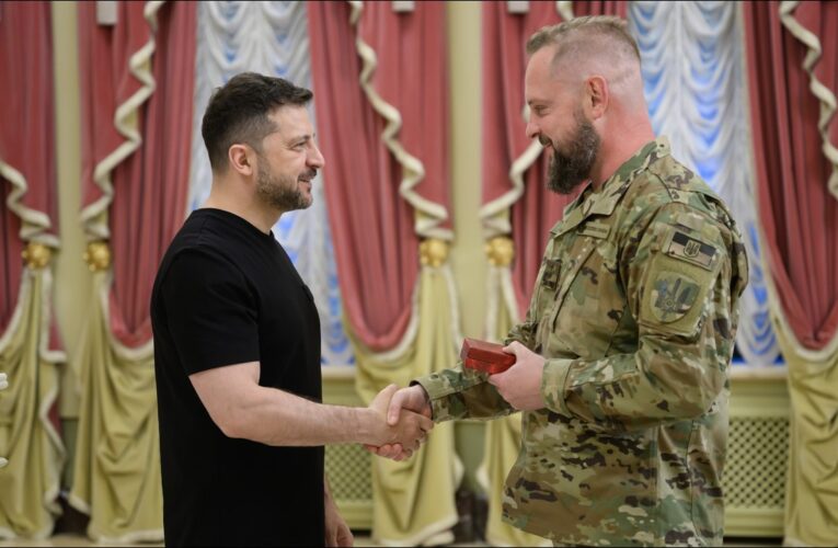 Володимир Зеленський привітав медичних працівників напередодні професійного свята