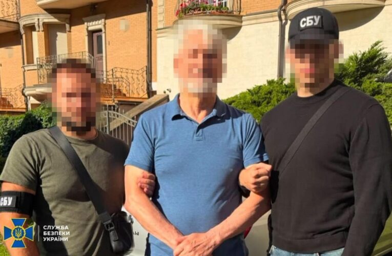 Ділки поставляли в Росію матеріали для антидронових сіток – СБУ
