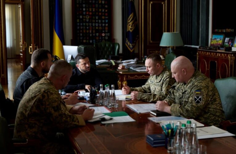 Кадрові рішення посилять оборону – Зеленський