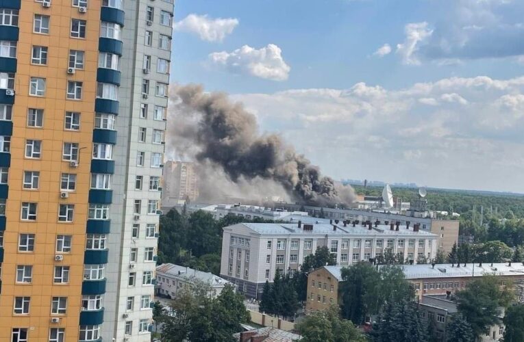 Під Москвою горить науковий центр Роскосмосу