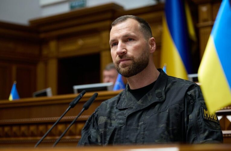 Рада призначила Хмару міністром оборони