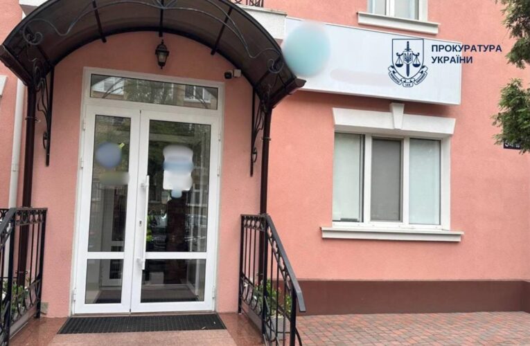 У Києві пацієнтка клініки втратила дитину та можливість народжувати