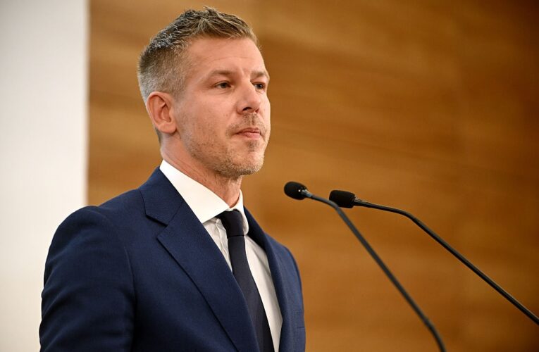 Угорщина збудує поріг на Дунаї для порятунку АЕС