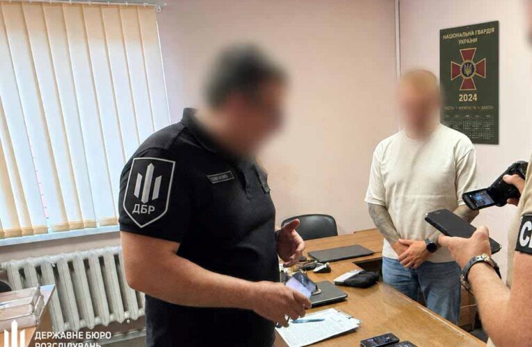 Викрито схему ухилянтів з фіктивним “оформленням” служби в Азові