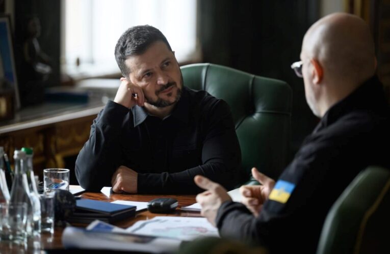 Зеленський заслухав доповідь щодо енергосистеми